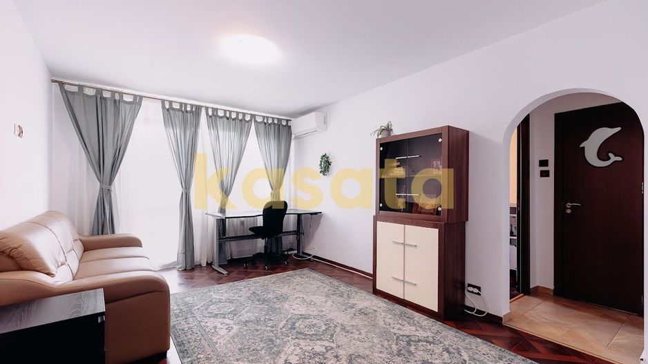 2 camere, renovat, etaj 7 – vedere panoramică către Lacul IOR - Poză 2