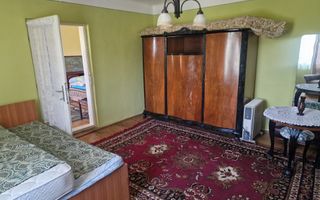 Casa in mediu rural cu teren - Poză 14