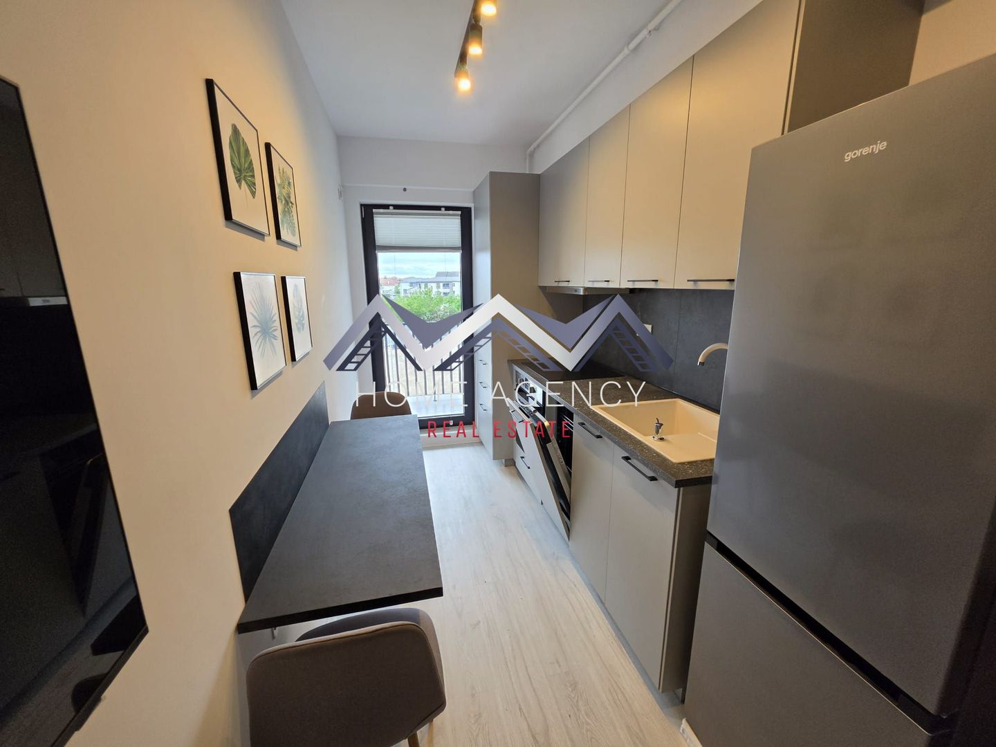 Studio | Otopeni central | prima închiriere - Poză 3