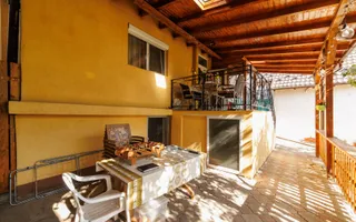 Casă cu teren de 634 mp și beci | Calea Câmpulung, Pitești - Poză 15