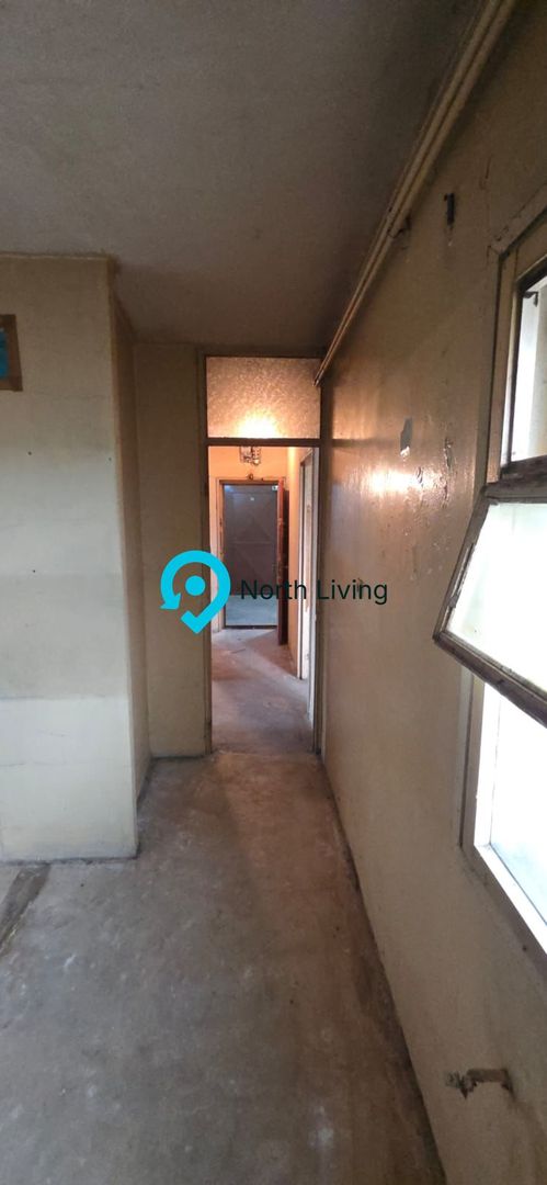 Apartament 4 camere de vânzare - Zona Tineretului - Poză 10