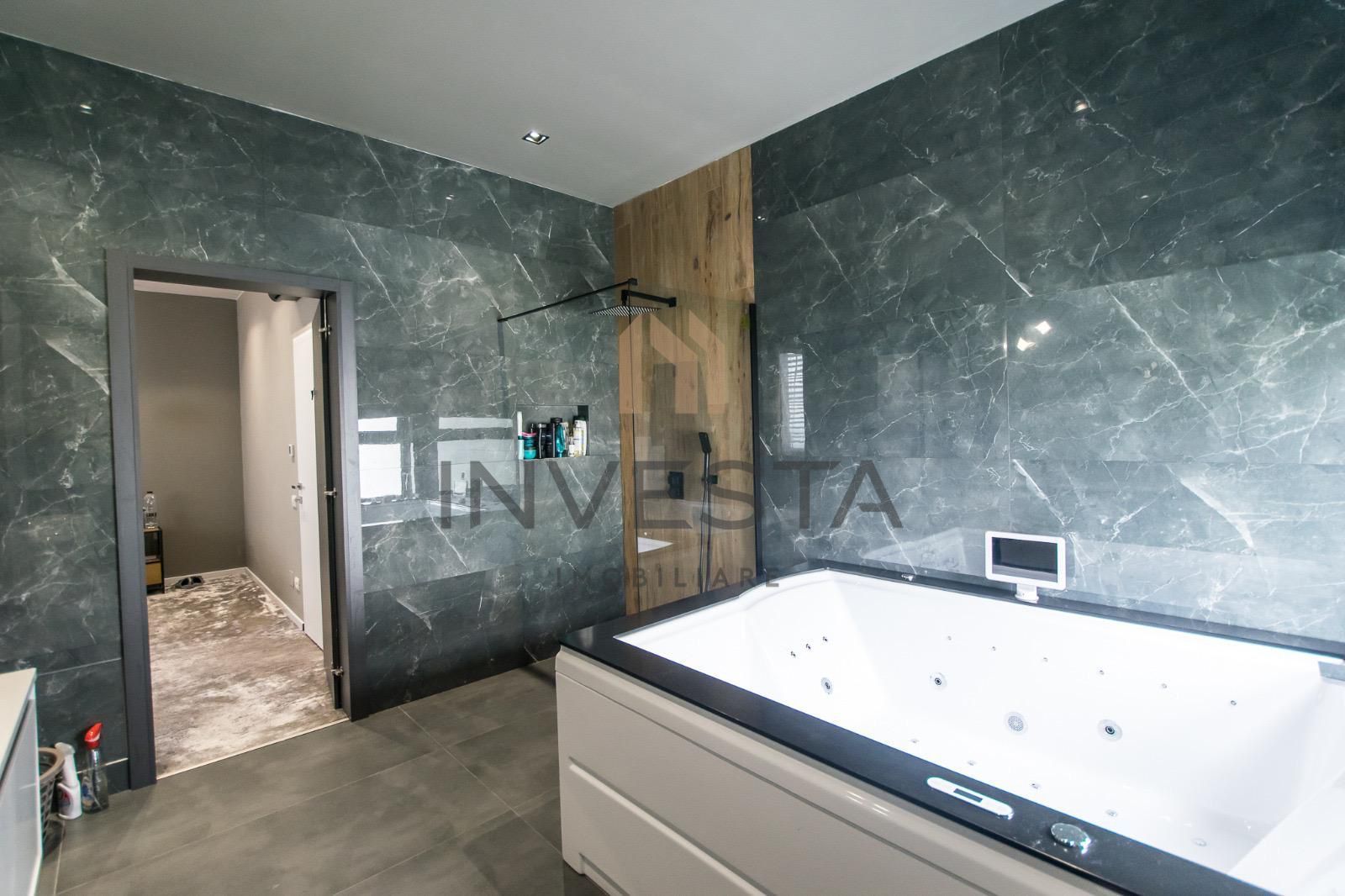 Vila moderna cu priveliste panoramica! - Poză 15