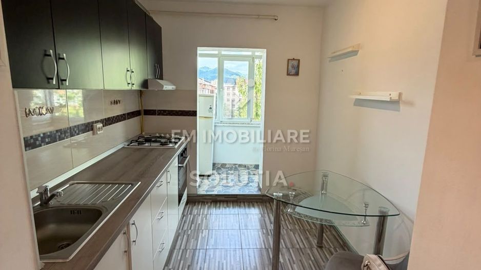 Închiriere apartament 2 camere decomandat – strada Oituz - Poză 1