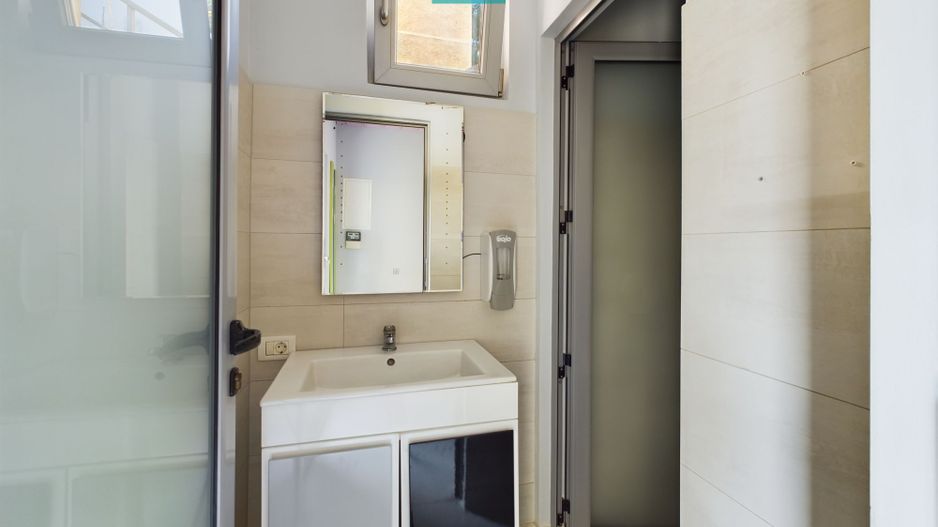 Vilă cu destinație multiplă situată ultracentral - Poză 5