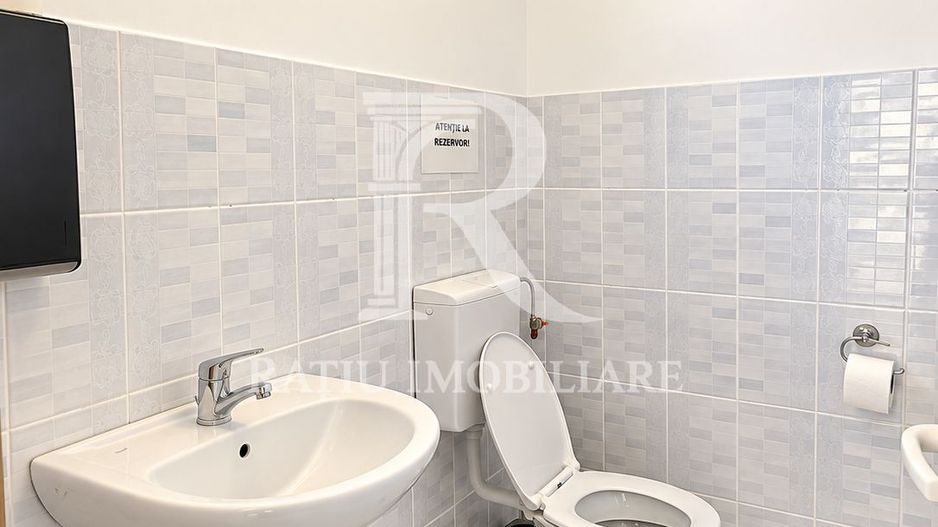 BIROU ULTRACENTRAL | 4 CAMERE | PARCARE CU BARIERA | ORADEA - Poză 7