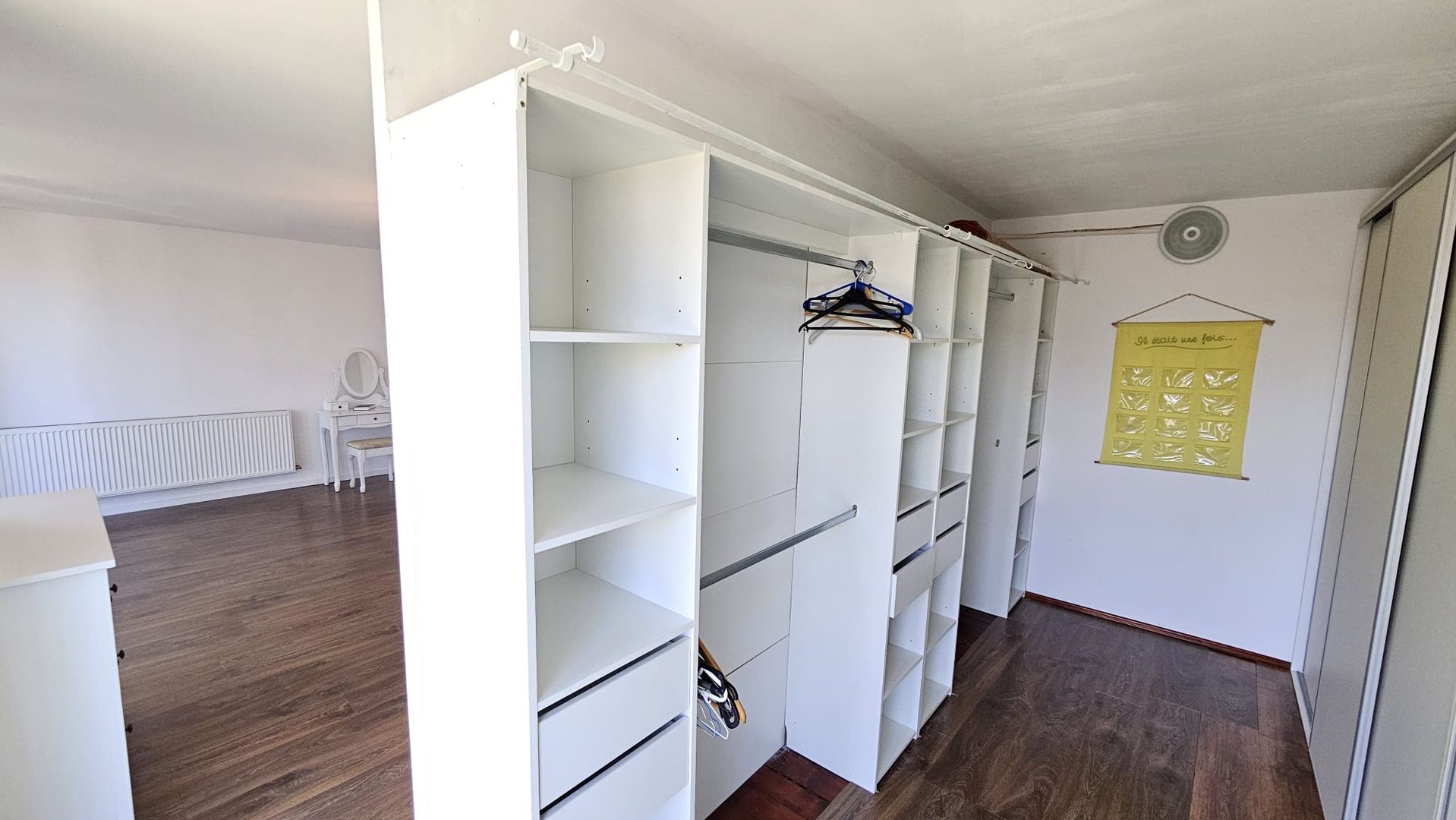 0 % comision, casa individuala 4 camere, 400 mp teren cartier Bulgaria - Poză 16