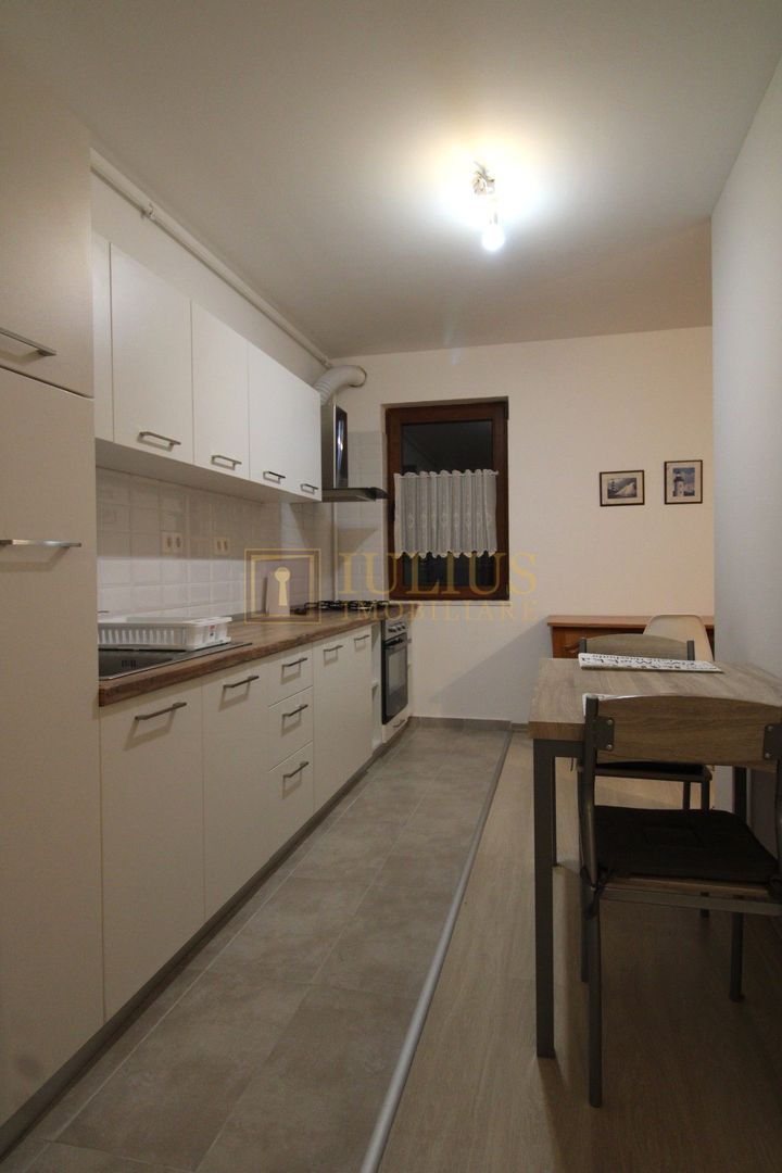 Zona de nord, Toronto Residance, mobilat modern. Loc parcare - Poză 5