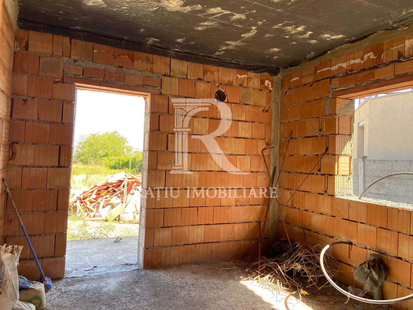 Casa cu 4 camere de vanzare | Cihei | Oradea - Poză 12