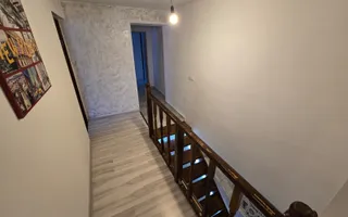 Casa 7 camere 3 bai 2 intrari Zona Garii - Poză 14