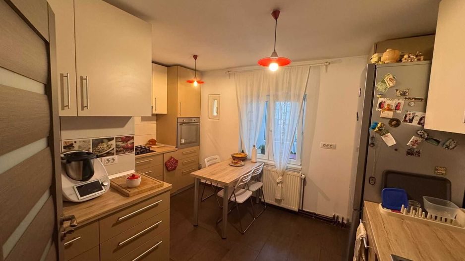 De inchiriat apartament 3 camere Pacii/Pet Friendly/Centrala Proprie - Poză 8