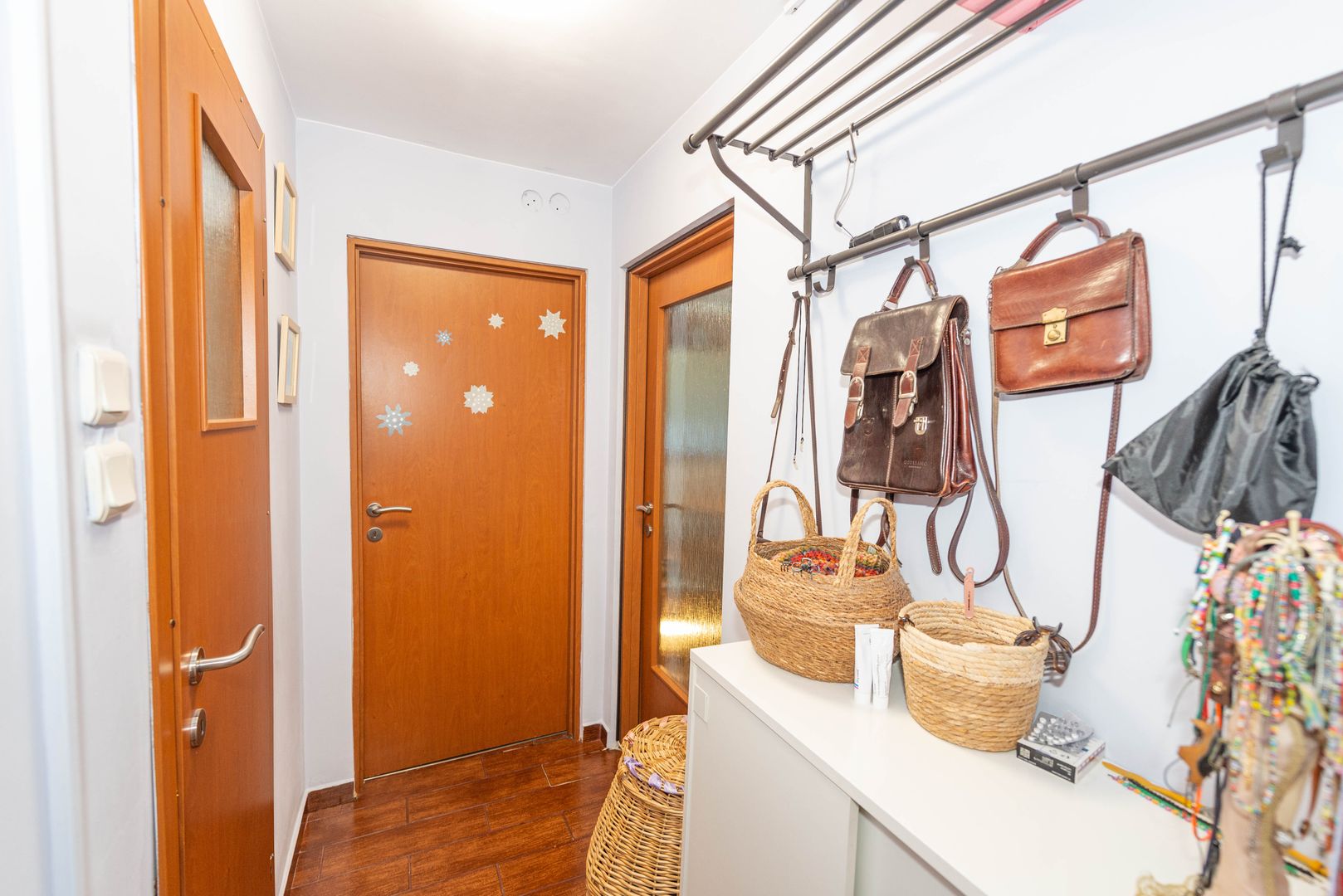 Apartament cu 3 camere, de vanzare,  58,3 mp, parter, in zona Titan - Poză 4