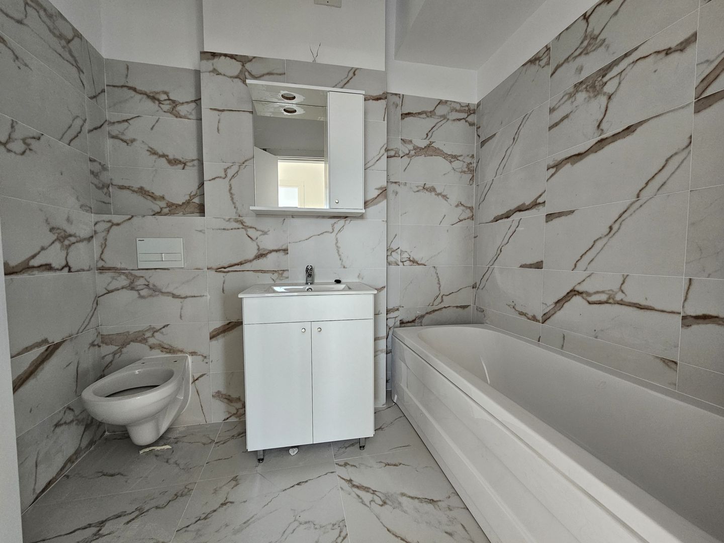 3 camere cu gradina -Parcare Bonus -Finalizat- TVA inclus - Poză 9