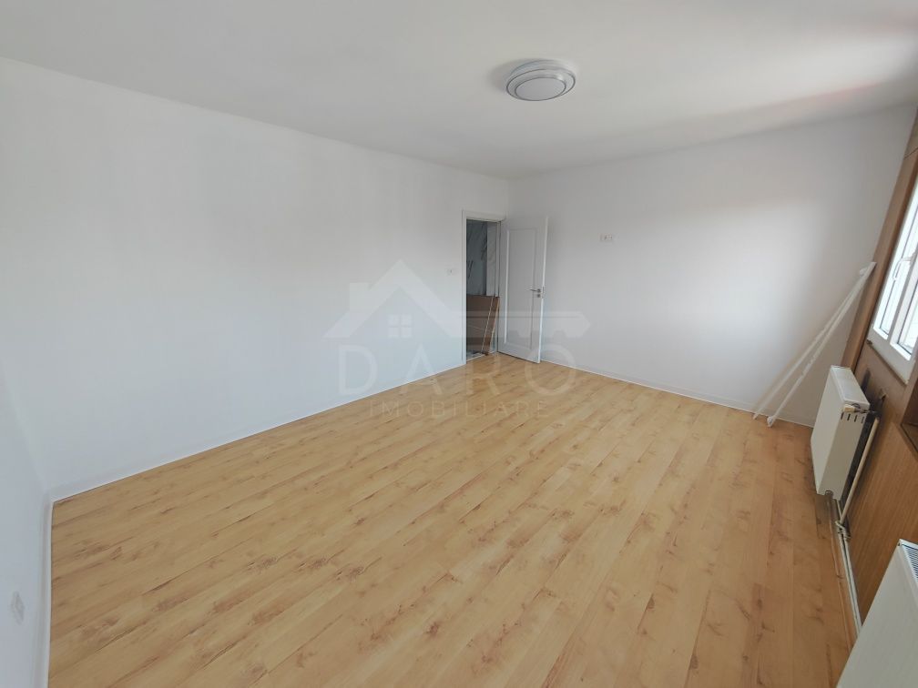 Casa de inchiriat zona centrala-ideal pt 4 studenti - Poză 5