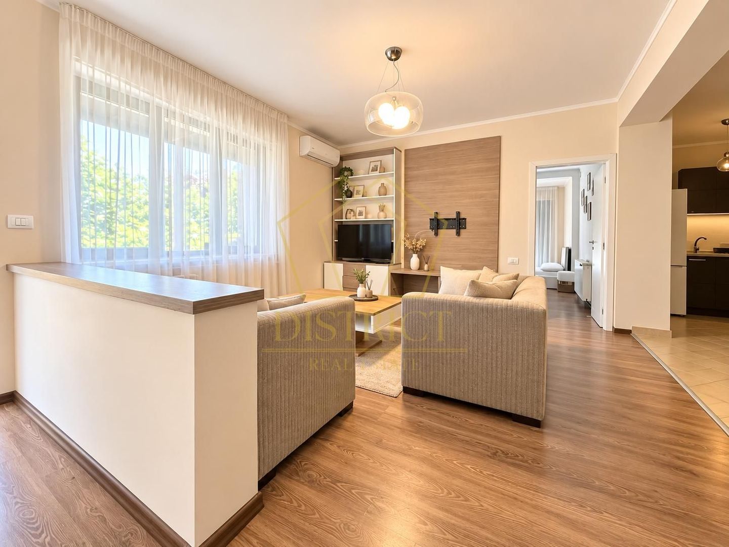 Apartament la casa cu 3 camere | Olimpia Stadion - Poză 2