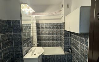 Apartament de 3 camere, 72mp, Zona EON - Poză 10