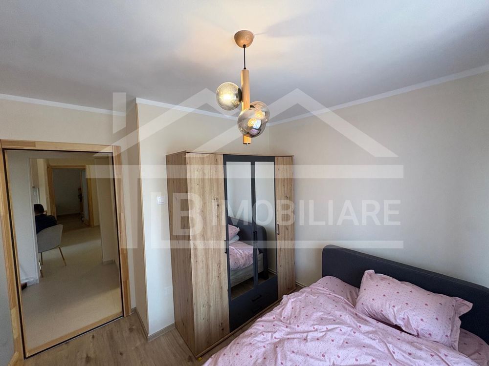 Apartament cu 3 camere, 70 mp, decomandat, Zona UMFST - Poză 2
