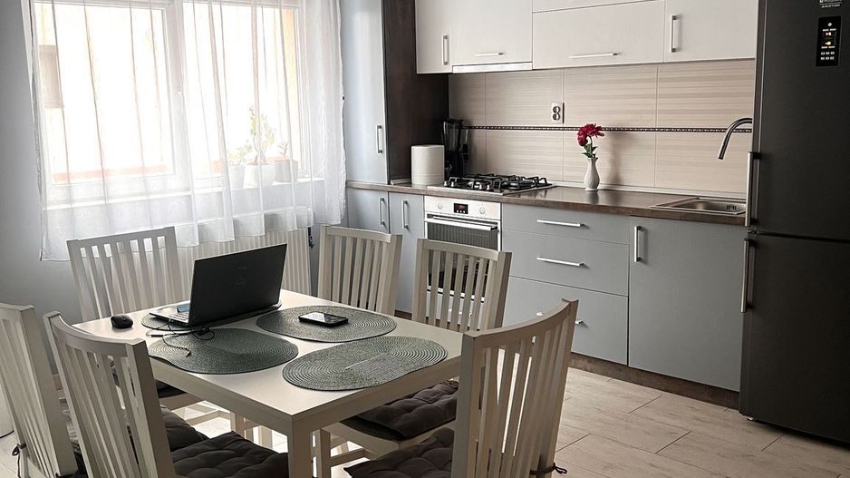 Apartament decomandat 2 camere, dressing, balcon, parcare, Buna Ziua - Poză 4