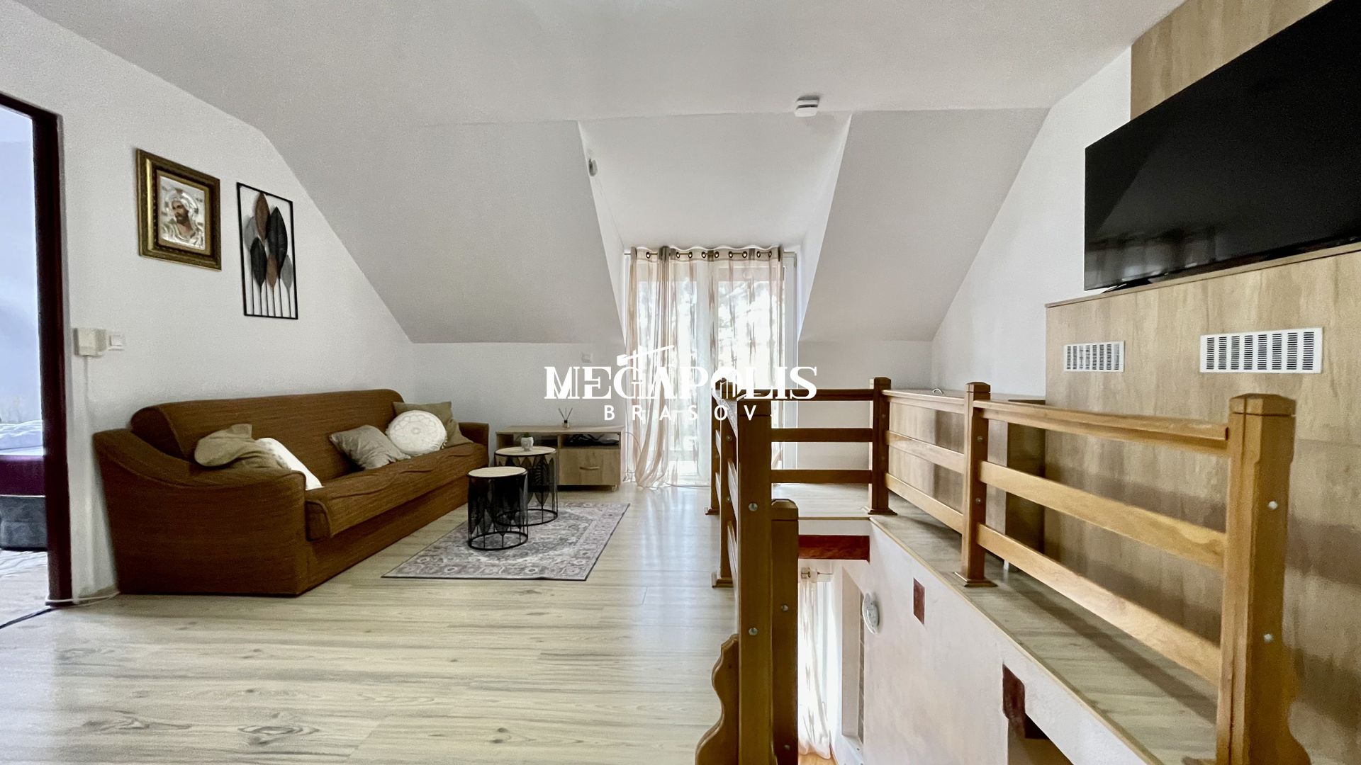 Casă 4 camere | Locație excepțională | Singur în curte | GARAJ - Poză 1