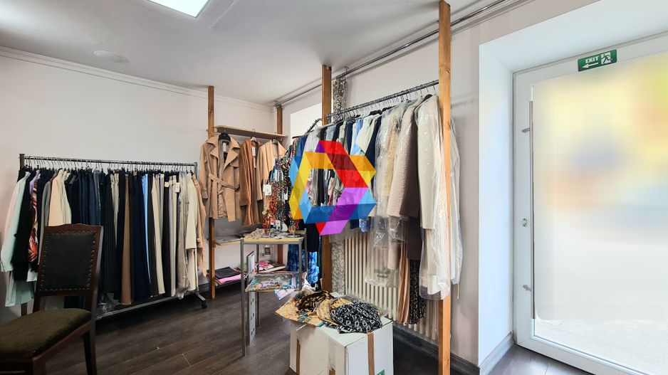 Spatiu comercial de vânzare Brasov - 50 mp  # spatii-comerciale-brasov.ro - Poză 1