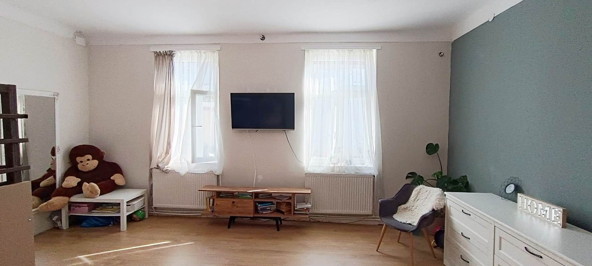 Studio la casa,45mp si gradina in zona Blumana. - Poză 2
