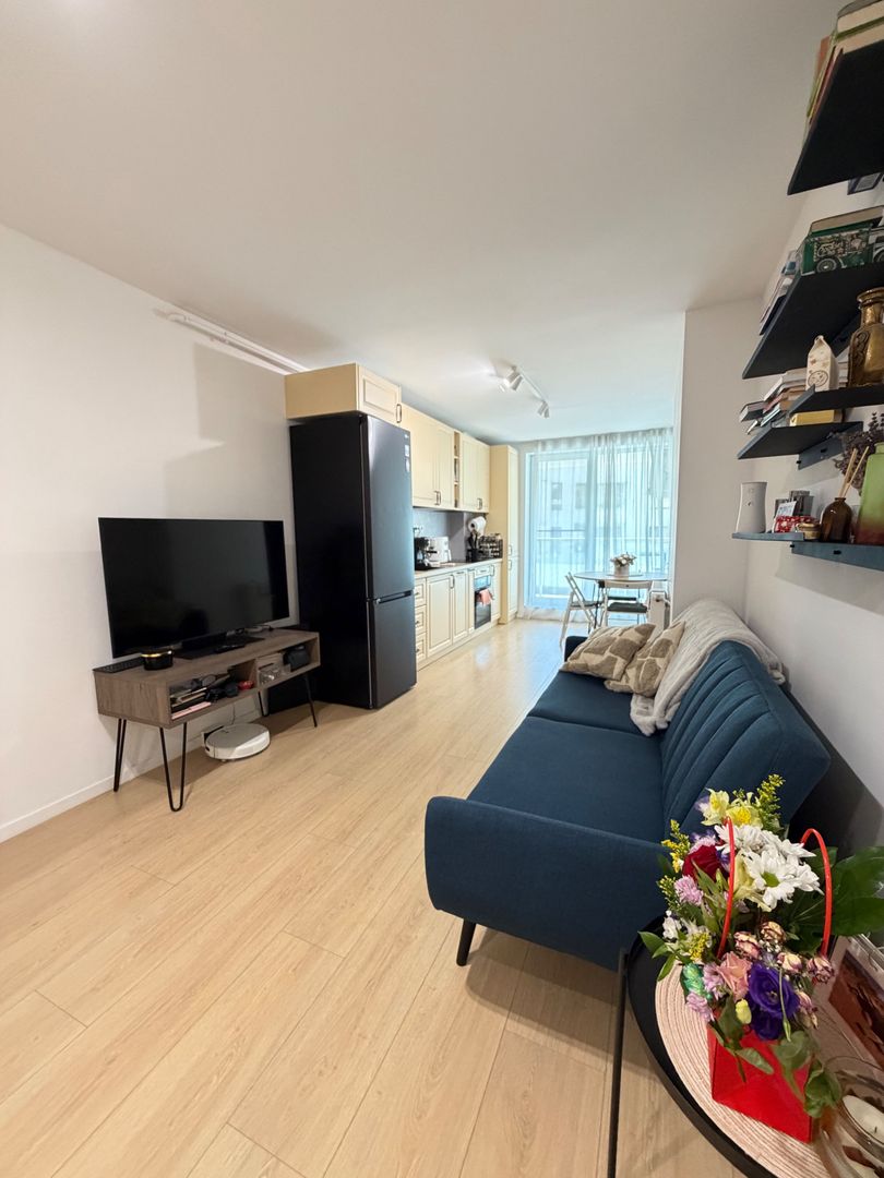 Apartament 2 camere, terasa, etaj intermediar, boxa, parcare - Poză 2