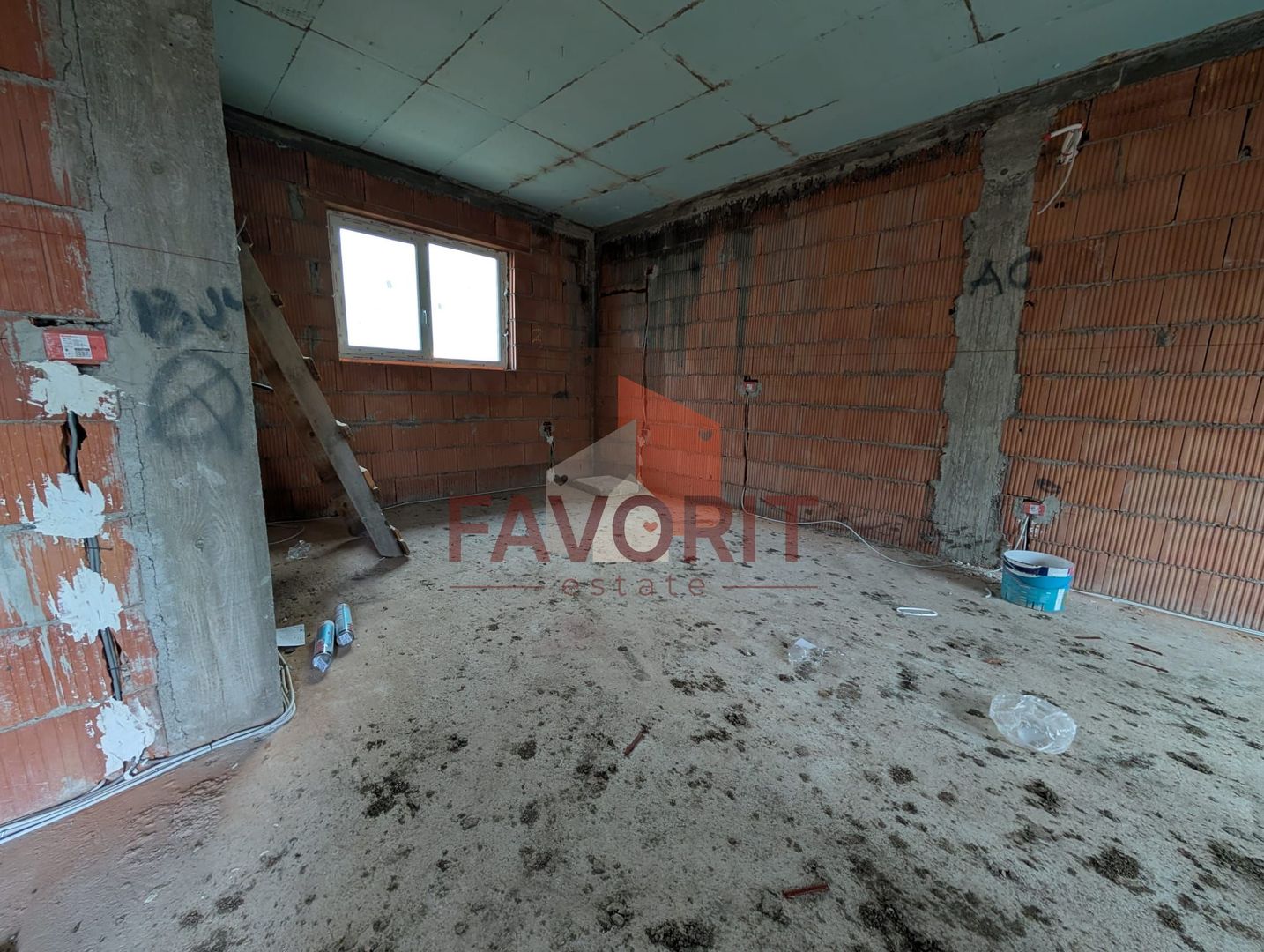 Casă individuală | Parter | Toate utilitatile | Finisaje premium | Curte | Pod - Poză 7