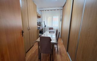 Apartament 4 Camere, 2 Bai, Etaj 3, Zona Cetate - Poză 9