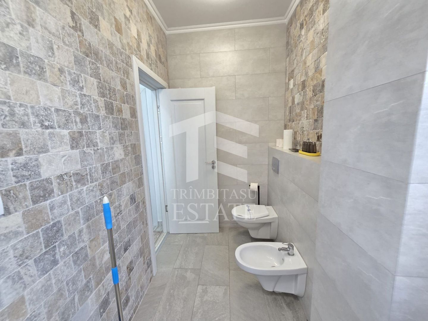 MAMAIA SAT- 3 camere cu vedere la mare | gata de mutat sau de investit - Poză 22