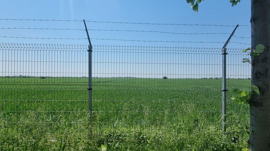 Teren doua deschideri - Poză 8