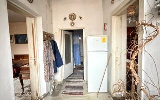 Casa de 115 mp utili pe un teren de 800 mp, zona zona Andrei Muresanu! - Poză 6