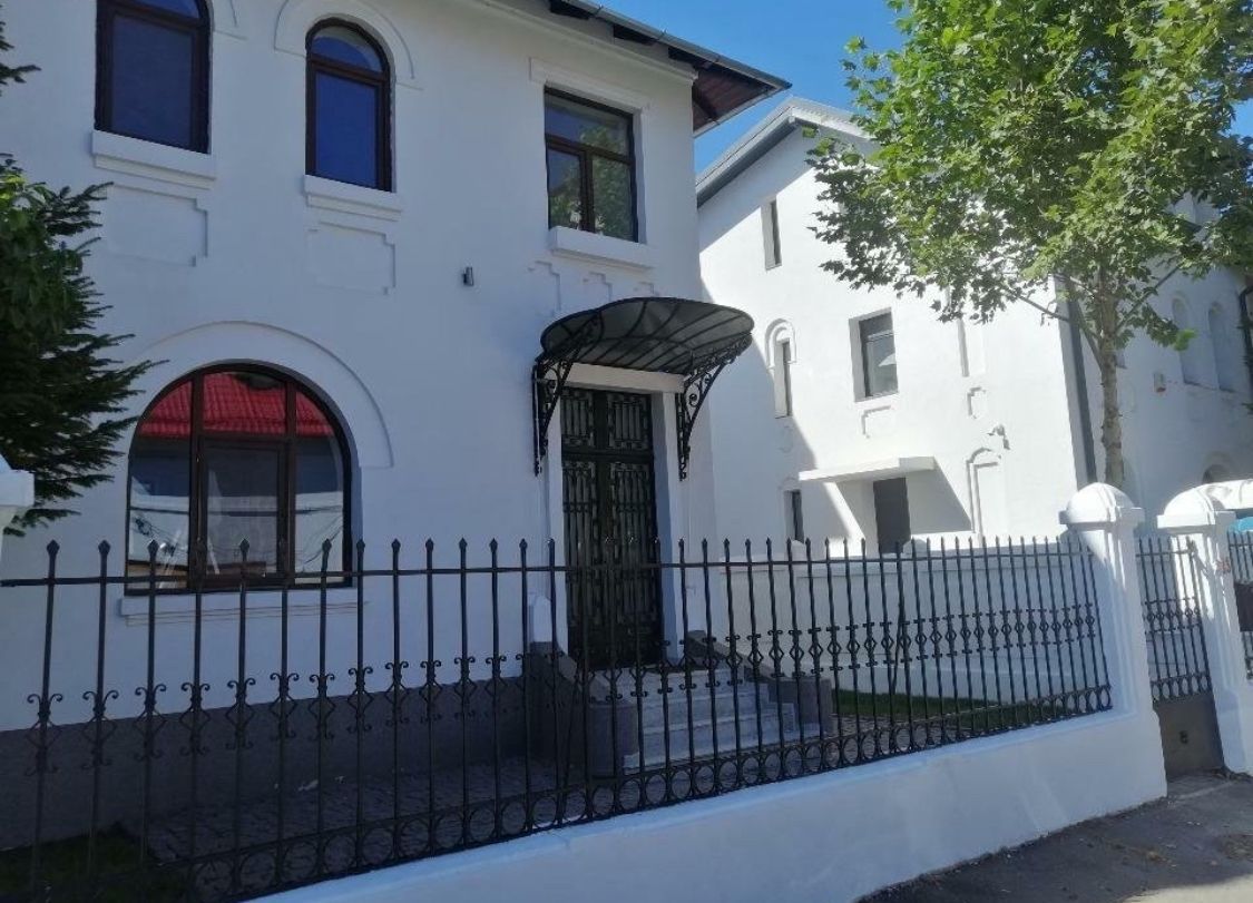 Vila lux Aviatorilor de vanzare Kiseleff - Poză 1