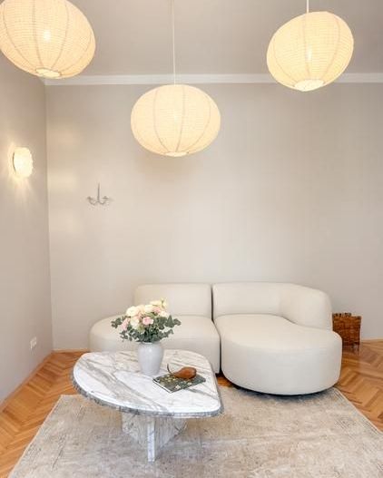 Rare Find | Apartament de Design în casă - Poză 2