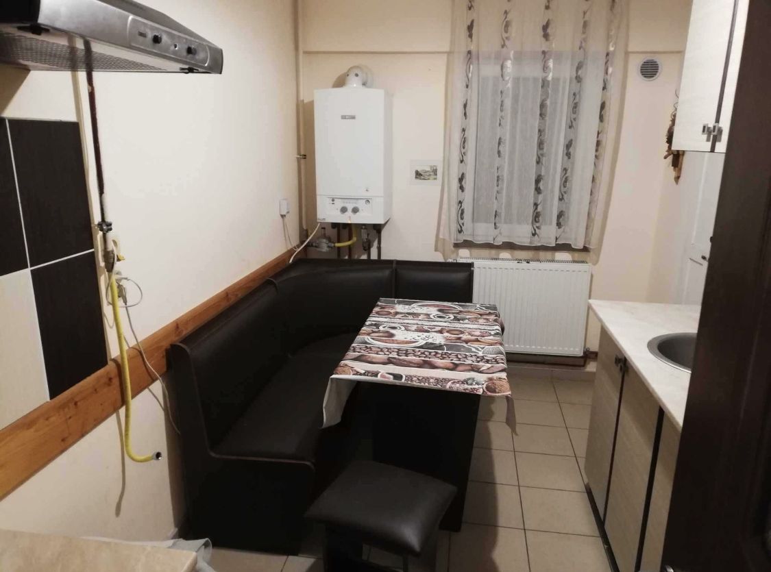 Apartament 2 camere decomandat langa Kaufland Carei - Poză 5