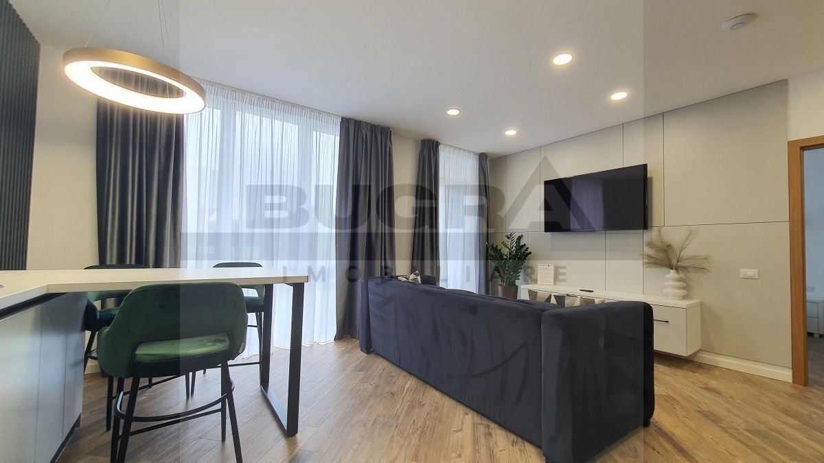 Apartament 2 camere - lux, parcare, zona Centrala - Poză 2