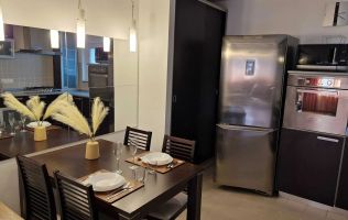 Apartament spațios cu 4 camere în zona Decebal