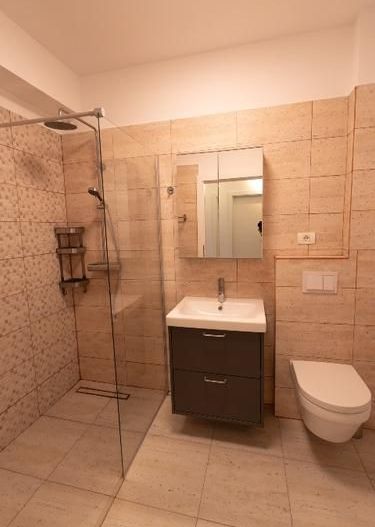 2 CAMERE DE VÂNZARE | BLOC NOU | LA 100 M DE PLAJA EPAVA ȘI NIBIRU - Poză 5