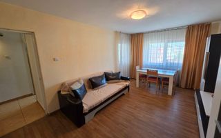 Apartament 3 camere, 68 mp utili, Cetate, zona Piata Cetate - Poză 2