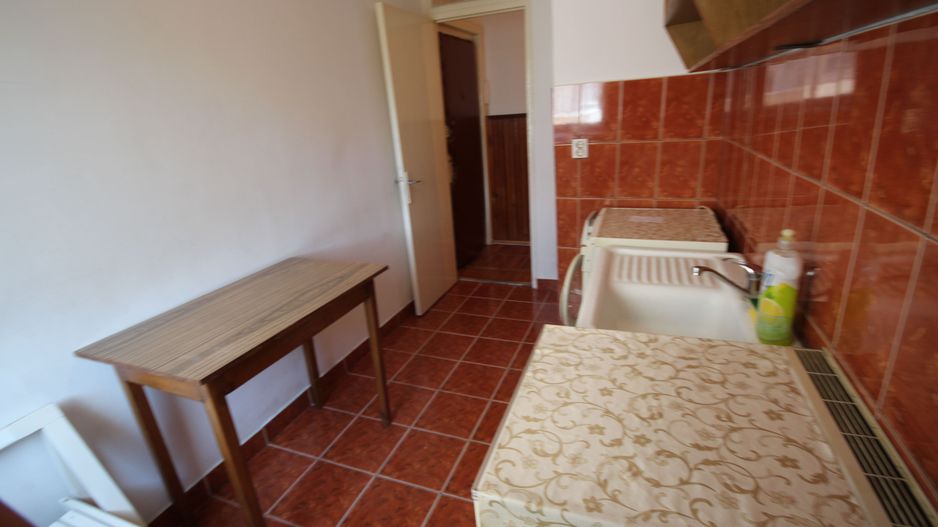 Pozitie avantajoasa - Poză 7