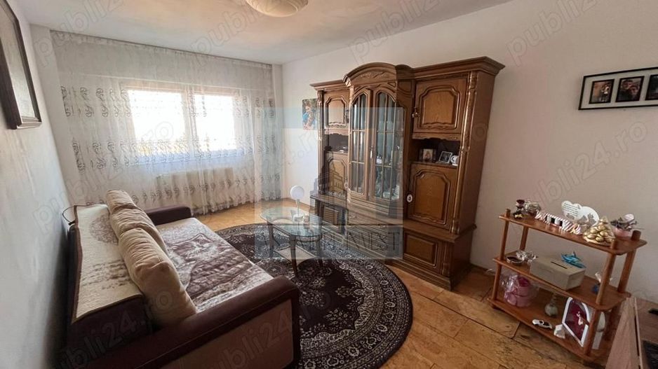 Apartament 3 camere - zona Astra / Calea București - Poză 1