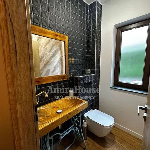 Apartament 3 camere in imobil tip vila, 79 mp, garaj, curte comuna, Gruia - Poză 9