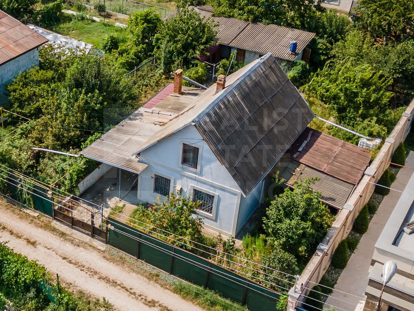 Vânzare, casă, 2 nivele, 3 camere, șoseaua Chișinău-Tighina, Sângera - Poză 1