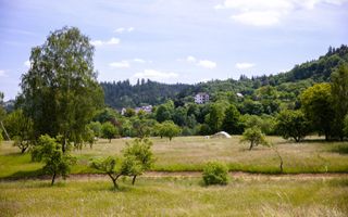 Teren intravilan plat in Bran, 1000 mp, vedere către Bucegi, utilitati - Poză 1