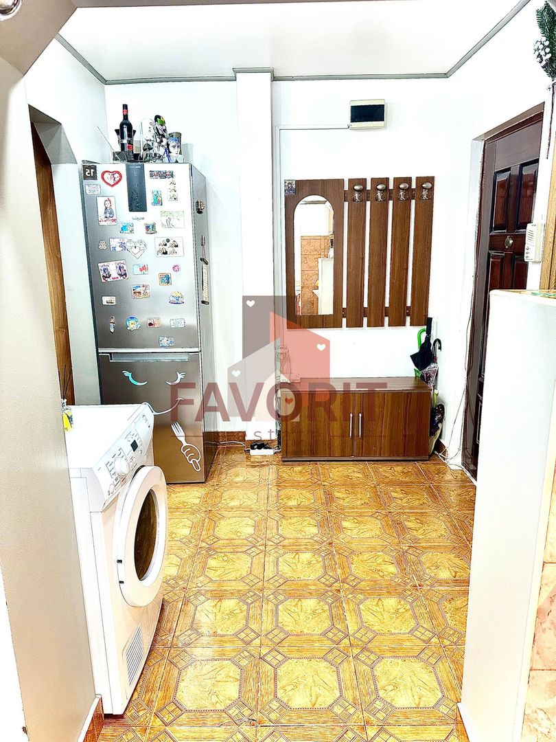 3 camere | etaj 2 | centrala proprie | renovat | zona excelenta | - Poză 11
