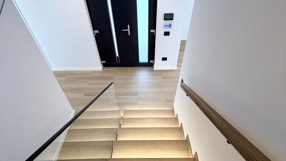 PROIECT DEOSEBIT ZONA LIPOVEI - Poză 25