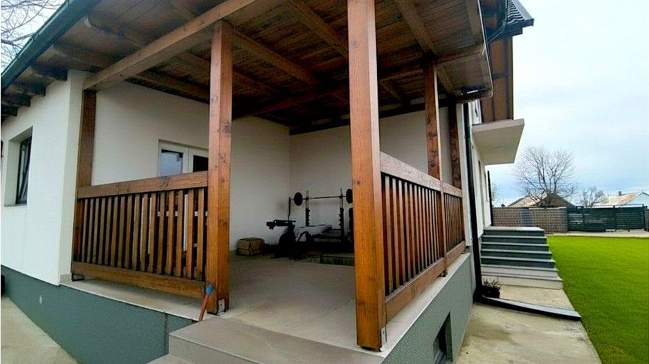 Vilă Spațioasă de vanzare în Sf. Ilie | 175 MP Utili - Poză 3