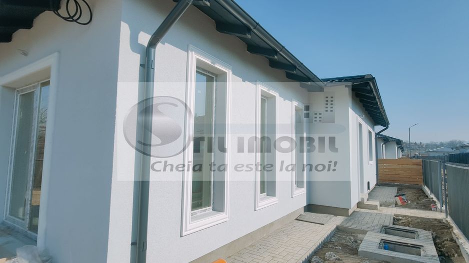 Vila parter 3 camere CUG Lunca Cetatuii- 96,000 € - Poză 11