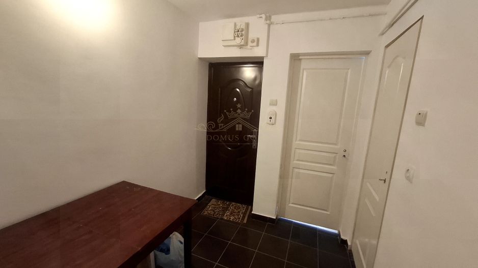 Vind urgent apartament in Turda . - Poză 23