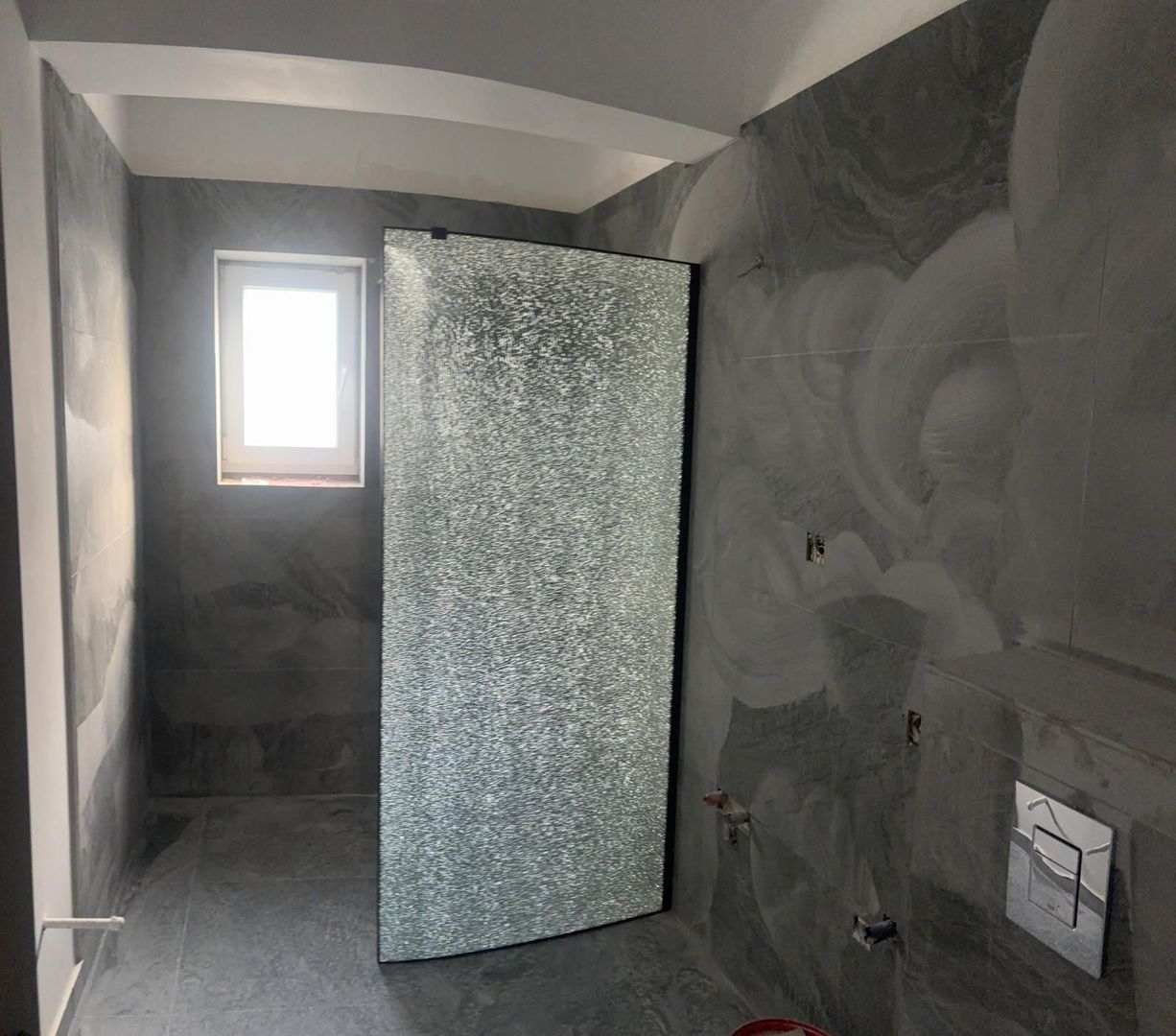 Apartament nou, 3 camere, zona Tractorul - Poză 8