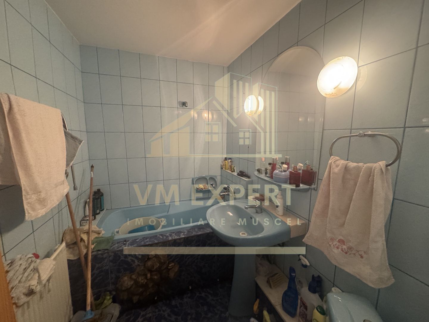 APARTAMENT 3 CAMERE ETAJ 4 GRUI CAMPULUNG - Poză 18