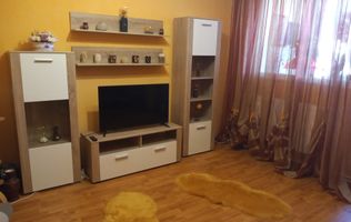 Inchiriez apartament 2 camere Micro 20